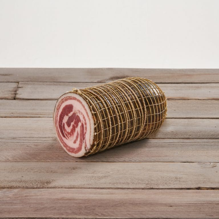 Pancetta Arrotolata al Pepe Nero, mezza peso 1,7 kg (+/ 200 gr